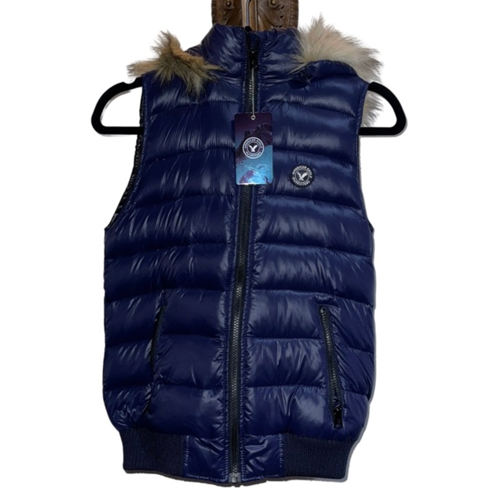 American Eagle Puffy Vest